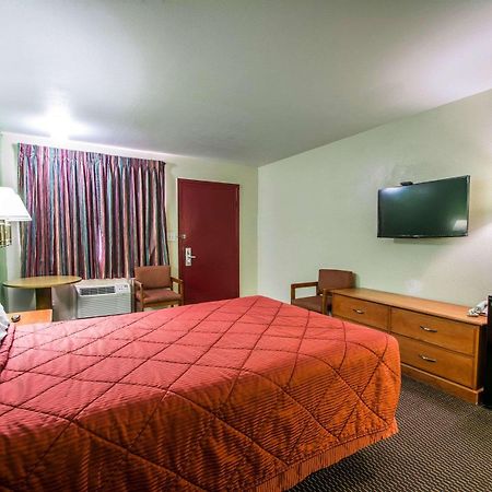 Rodeway Inn Fort Pierce I-95 Bagian luar foto