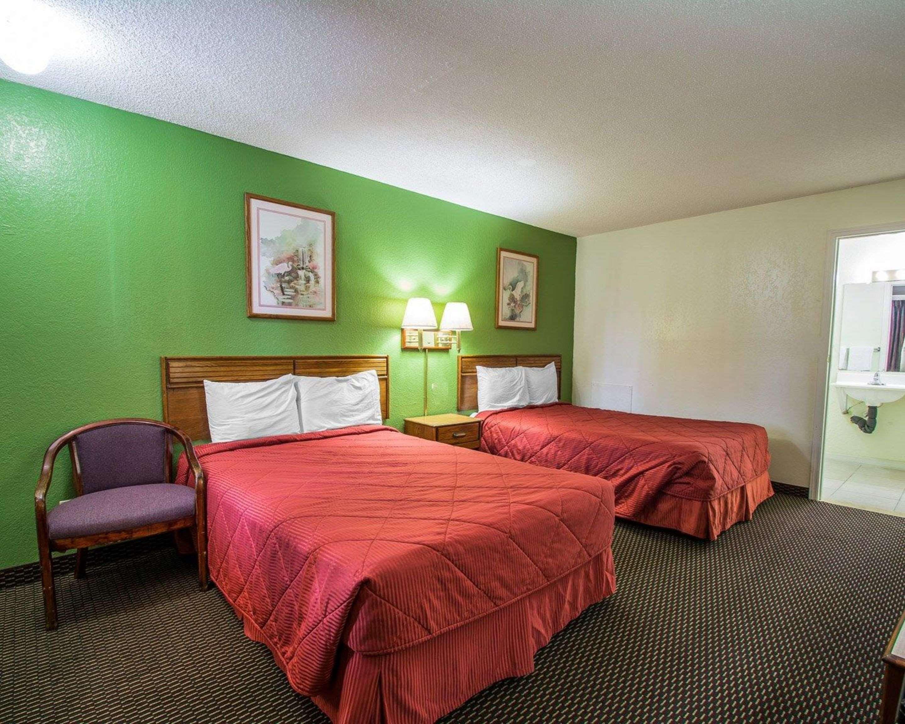 Rodeway Inn Fort Pierce I-95 Bagian luar foto