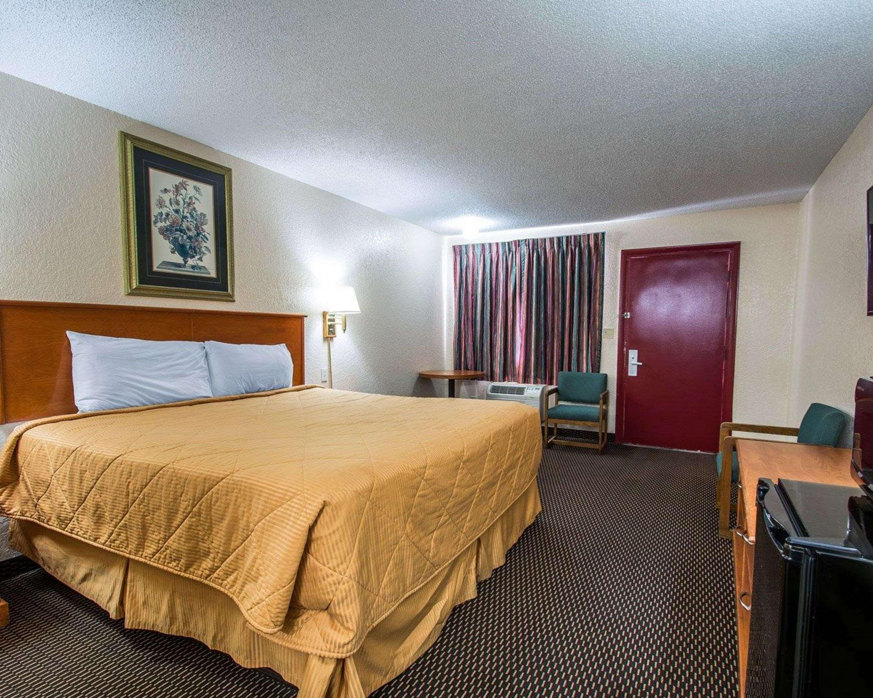 Rodeway Inn Fort Pierce I-95 Bagian luar foto