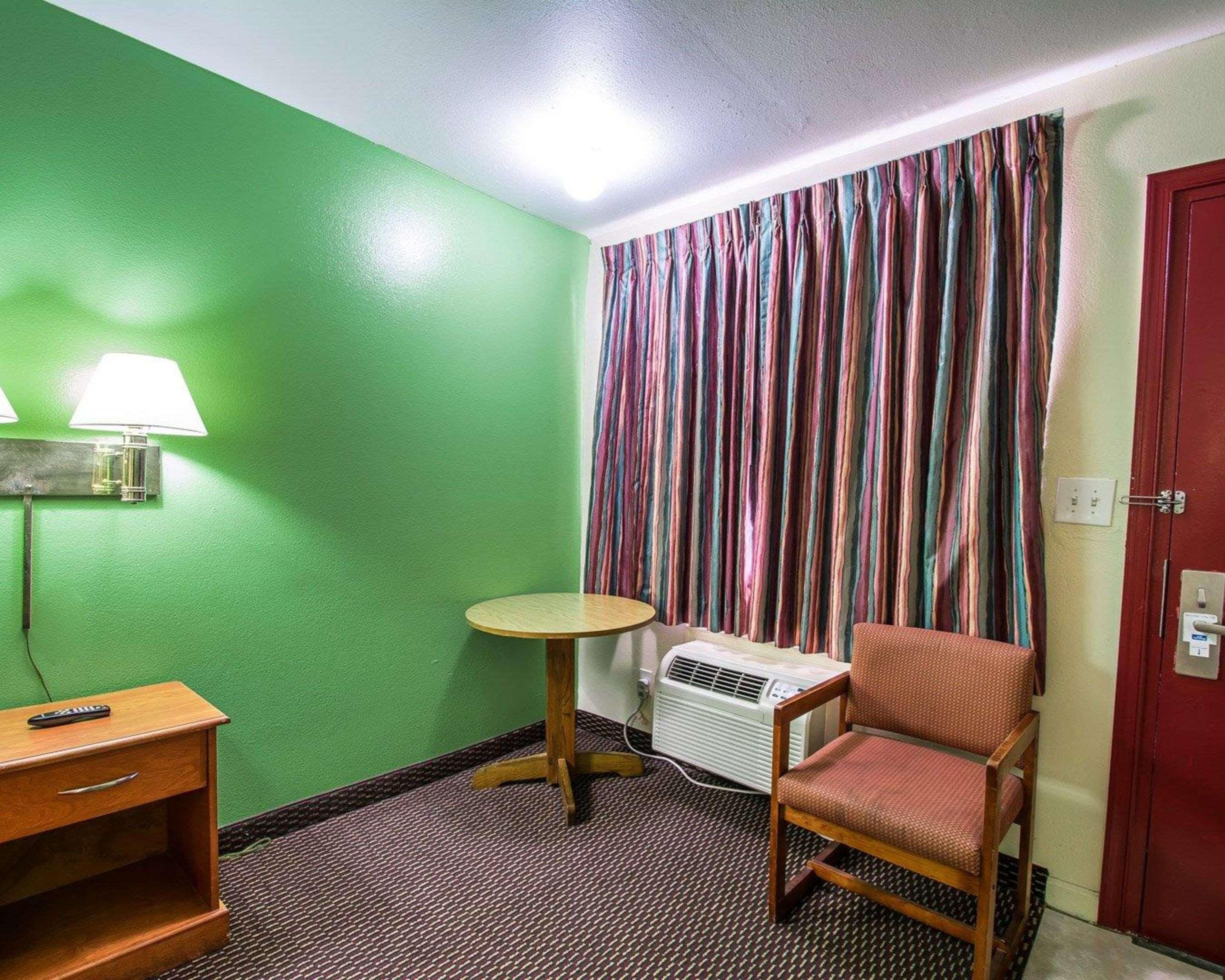Rodeway Inn Fort Pierce I-95 Bagian luar foto
