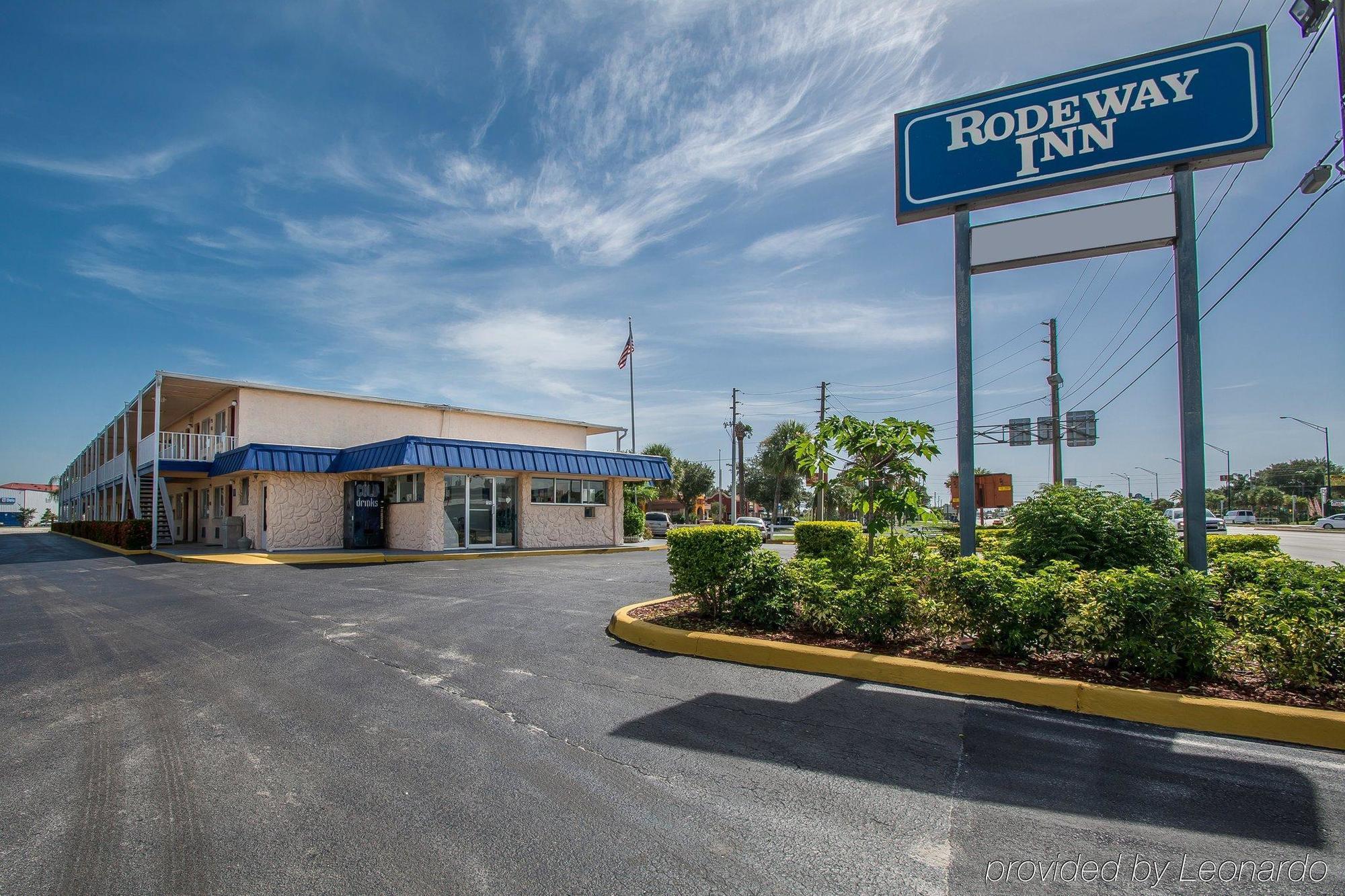 Rodeway Inn Fort Pierce I-95 Bagian luar foto