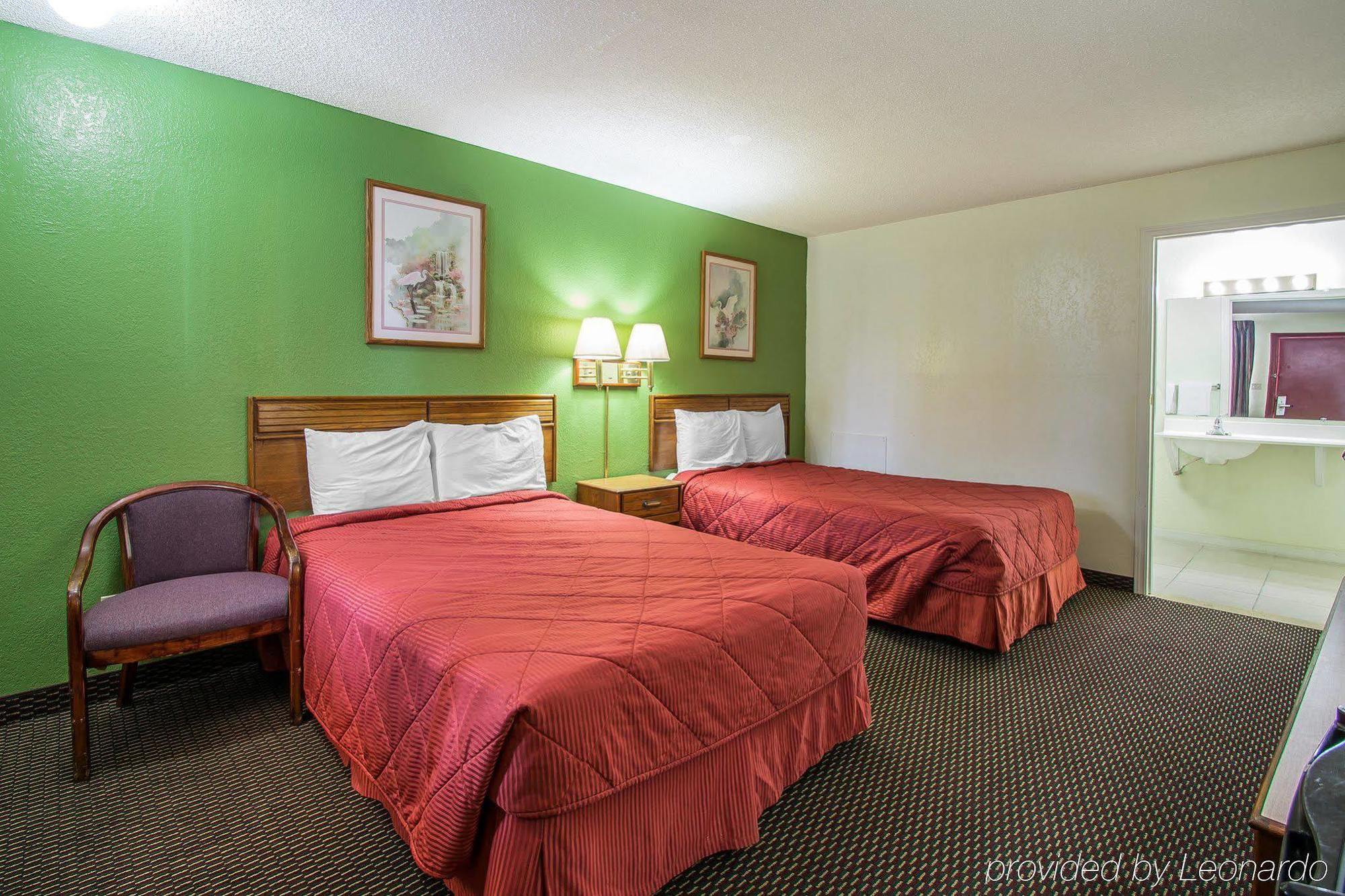 Rodeway Inn Fort Pierce I-95 Bagian luar foto